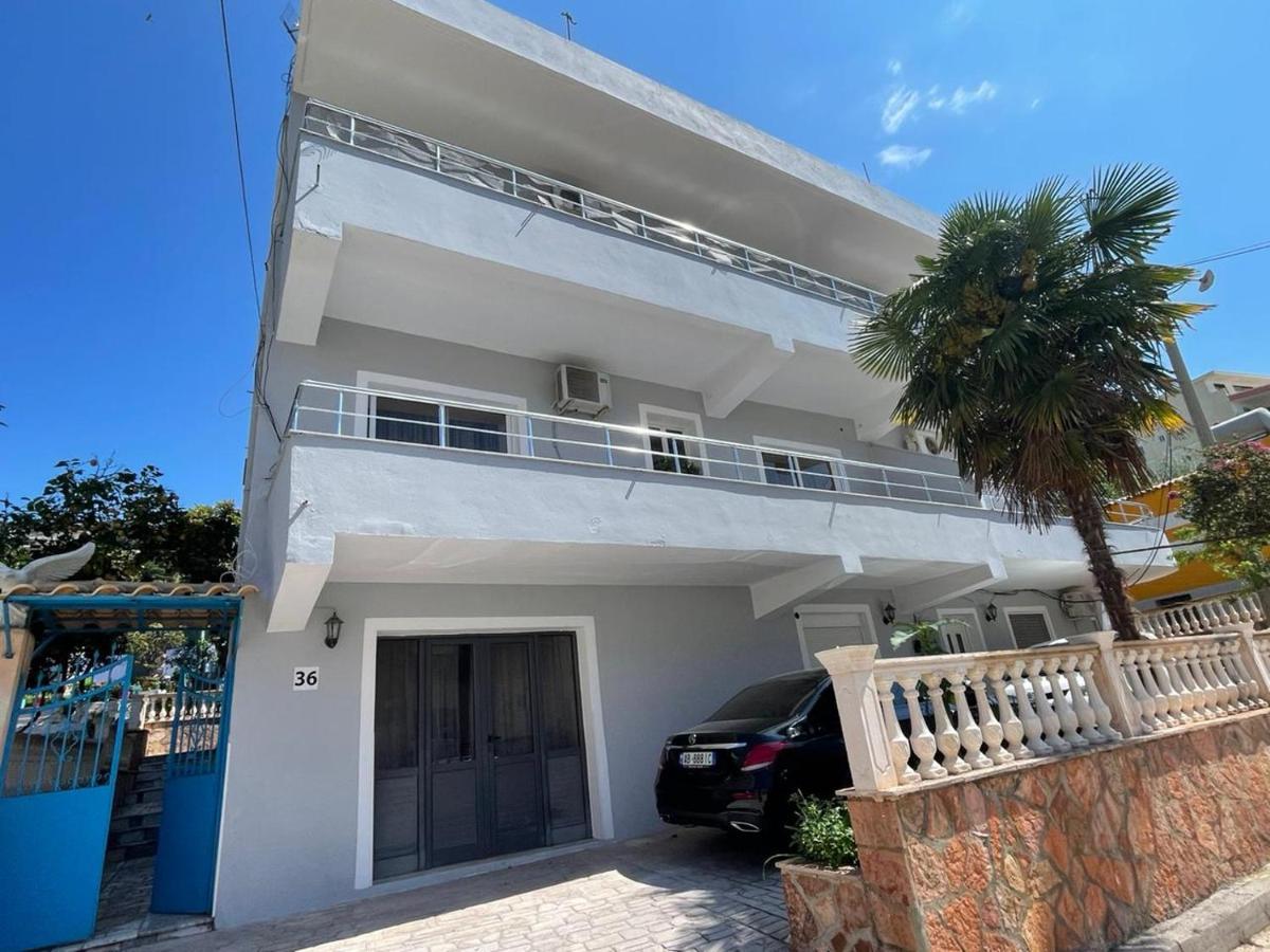 Villa Shqiponja Sarandë Exteriör bild